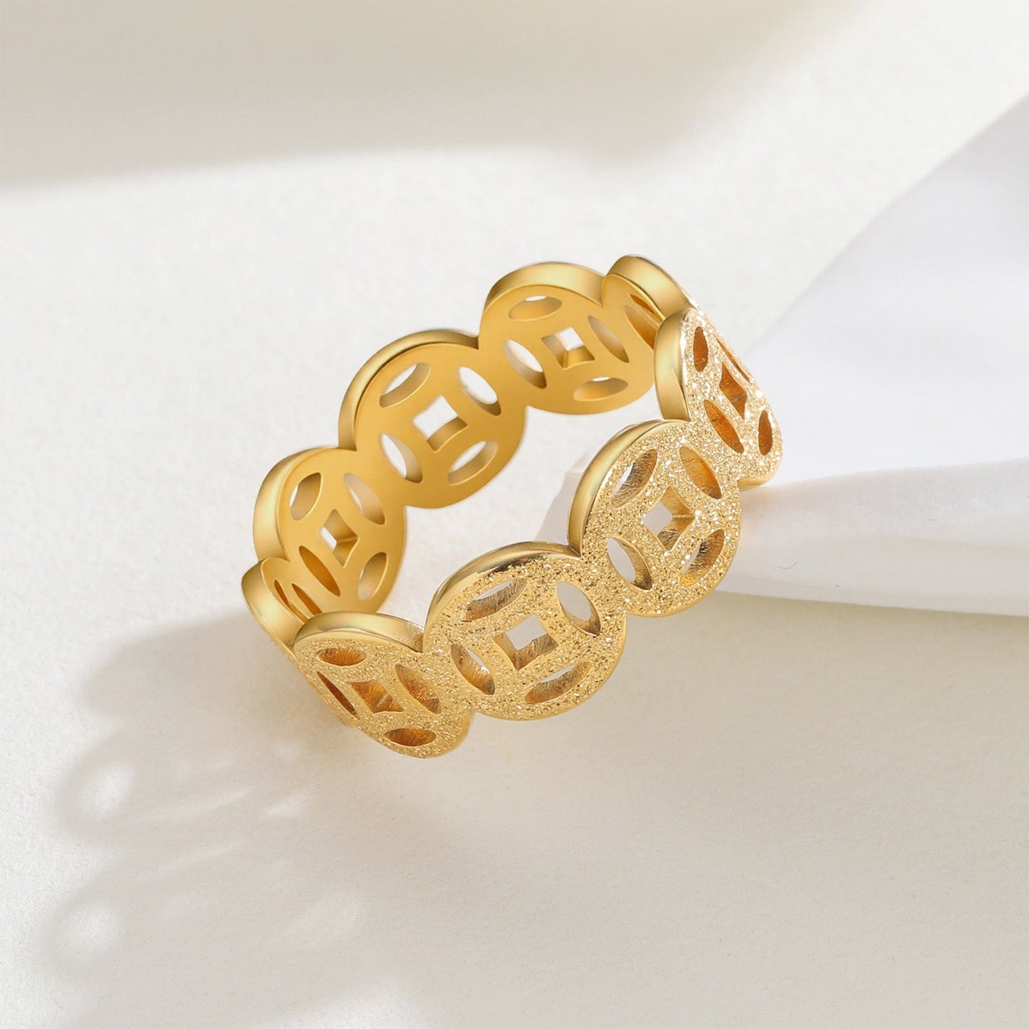 Anillo Patrón Clásico Ella | Oro