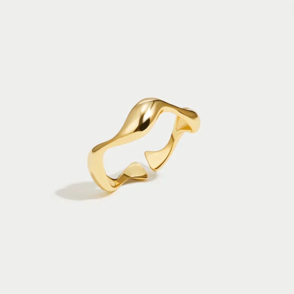Anillo Ondulado Elyra | Oro