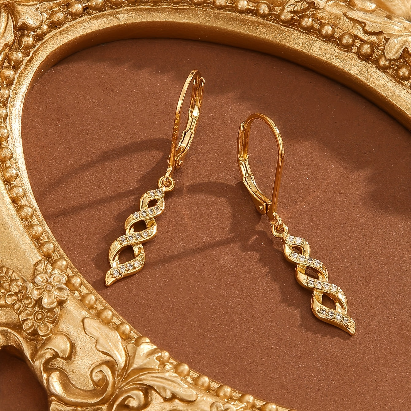 Pendientes Twist Shimmer Ava | Oro