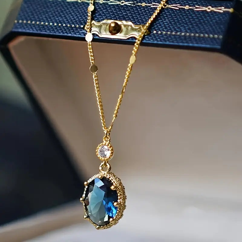 Collar Thessia Lunebray | Oro