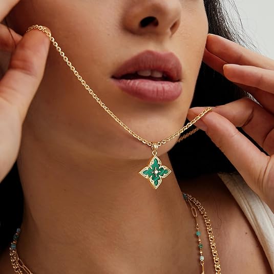 Collar Colgante Trébol Esmeralda | Oro