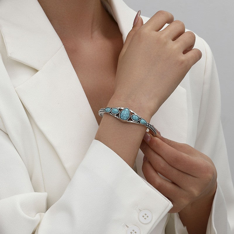 Pulsera Abierta Lágrima Turquesa | Oro Blanco