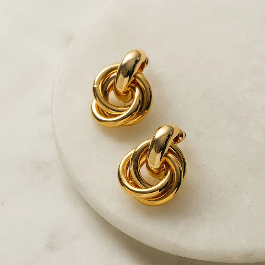 Pendientes Entrelazados Statement | Oro