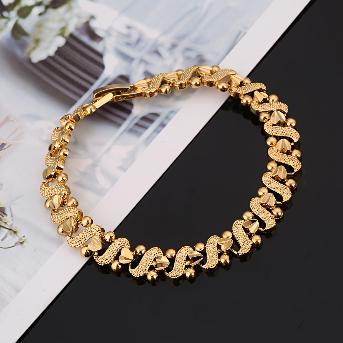Pulsera Ola Ornamentada Lily | Oro